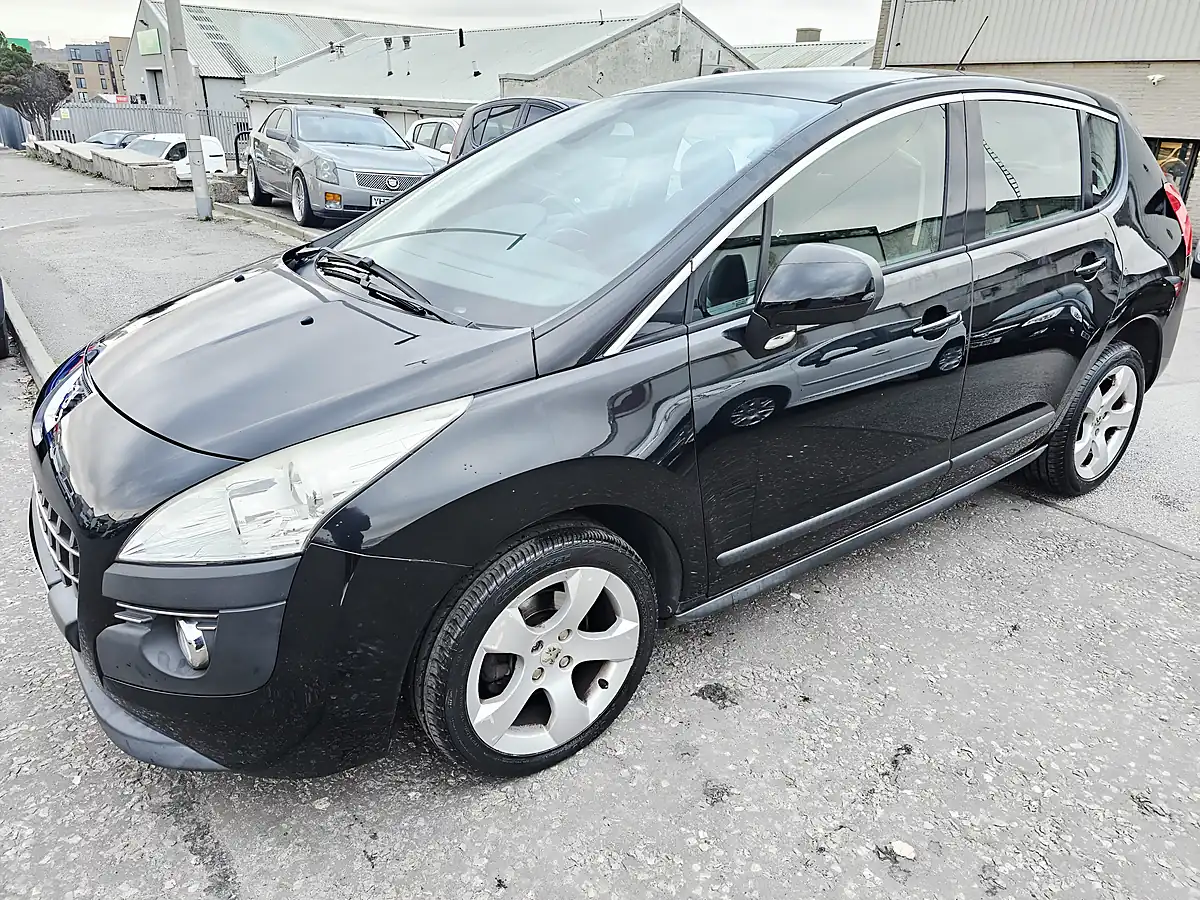 Used 2013 Peugeot 3008 Active Black - Interior and Exterior details 6