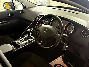 Used 2013 Peugeot 3008 Active Grey - Interior and Exterior details 15