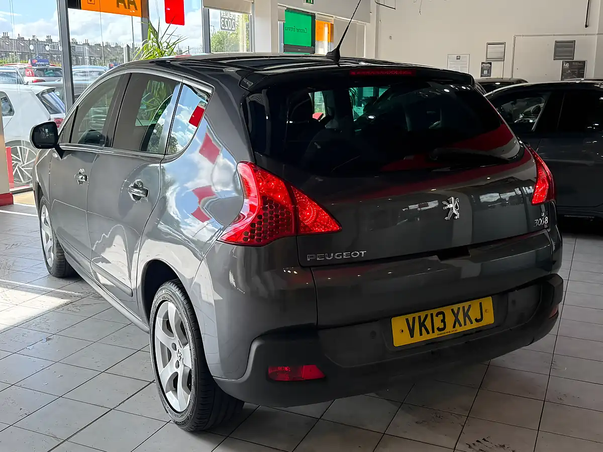 Used 2013 Peugeot 3008 Active Grey - Interior and Exterior details 6