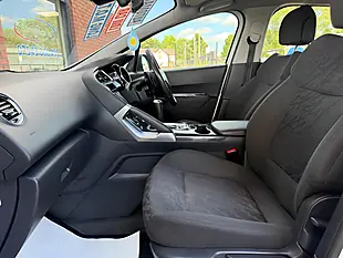 Used 2013 Peugeot 3008 Active White - Interior and Exterior details 13