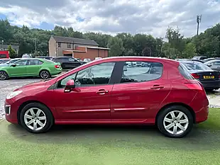 Used 2013 Peugeot 308 Active Red - Interior and Exterior details 14