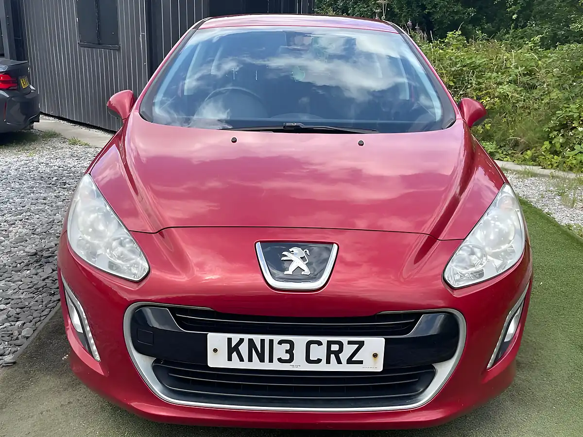 Used 2013 Peugeot 308 Active Red - Interior and Exterior details 18