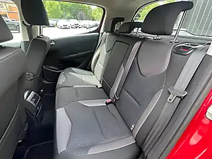 Used 2013 Peugeot 308 Active Red - Interior and Exterior details 4