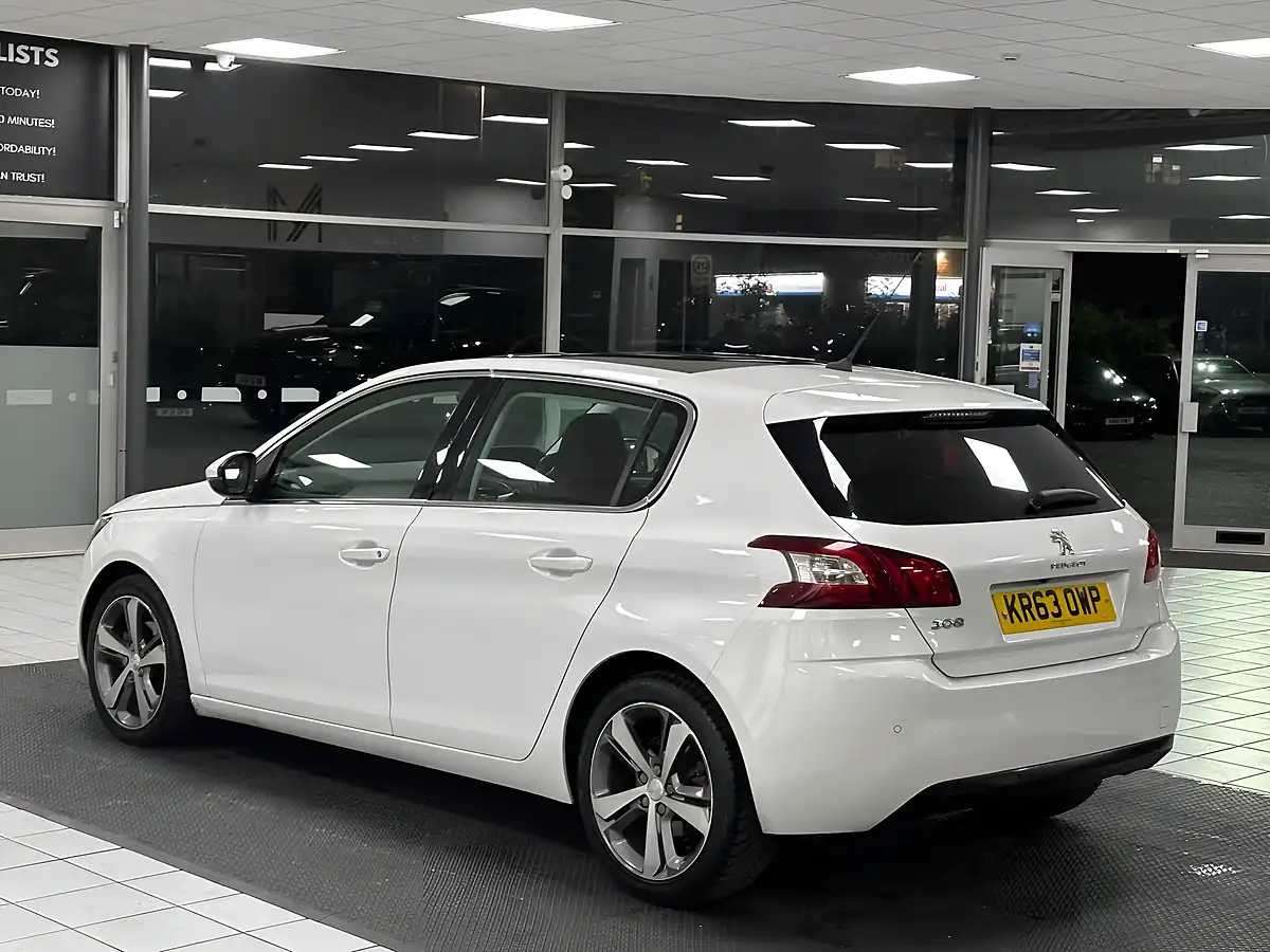Used 2013 Peugeot 308 Allure White - Interior and Exterior details 10