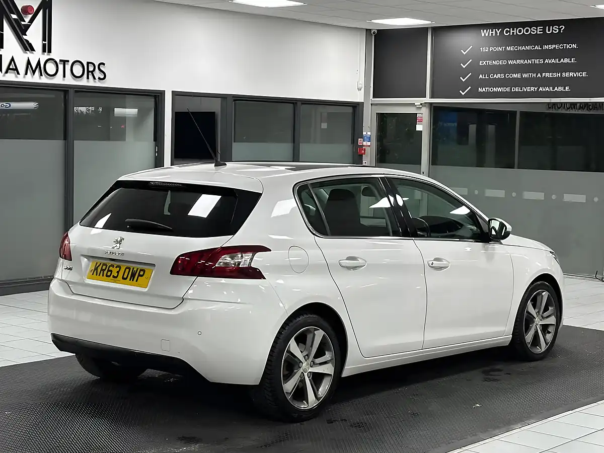 Used 2013 Peugeot 308 Allure White - Interior and Exterior details 12