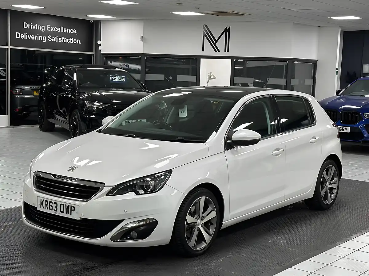 Used 2013 Peugeot 308 Allure White - Interior and Exterior details 6