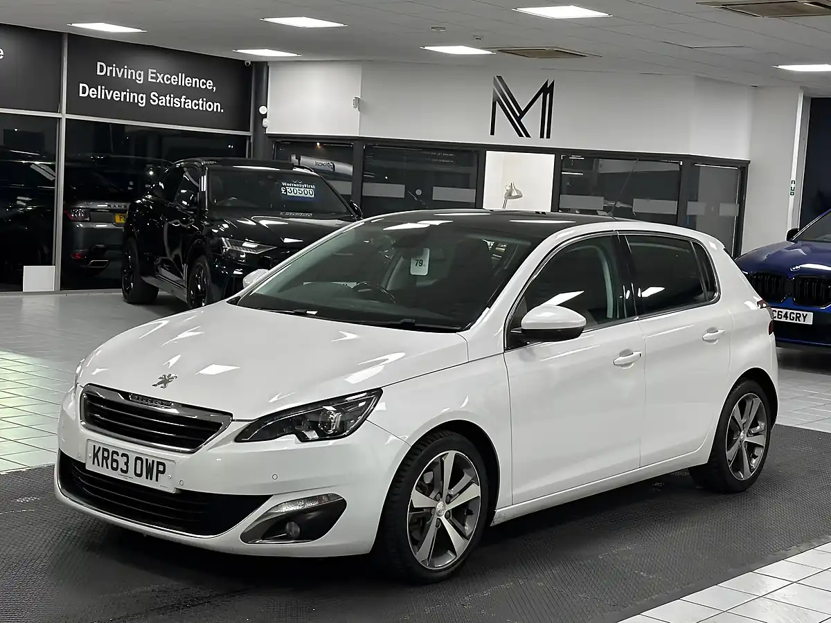 Used 2013 Peugeot 308 Allure White - Interior and Exterior details 8