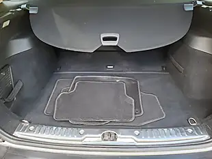 Used 2013 Peugeot 308 Sw Access Silver - Interior and Exterior details 12
