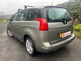 Used 2013 Peugeot 5008 Active Grey - Interior and Exterior details 17
