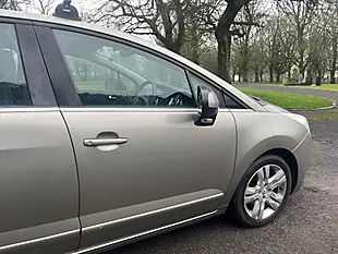 Used 2013 Peugeot 5008 Active Grey - Interior and Exterior details 19