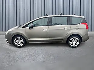 Used 2013 Peugeot 5008 Active Grey - Interior and Exterior details 8