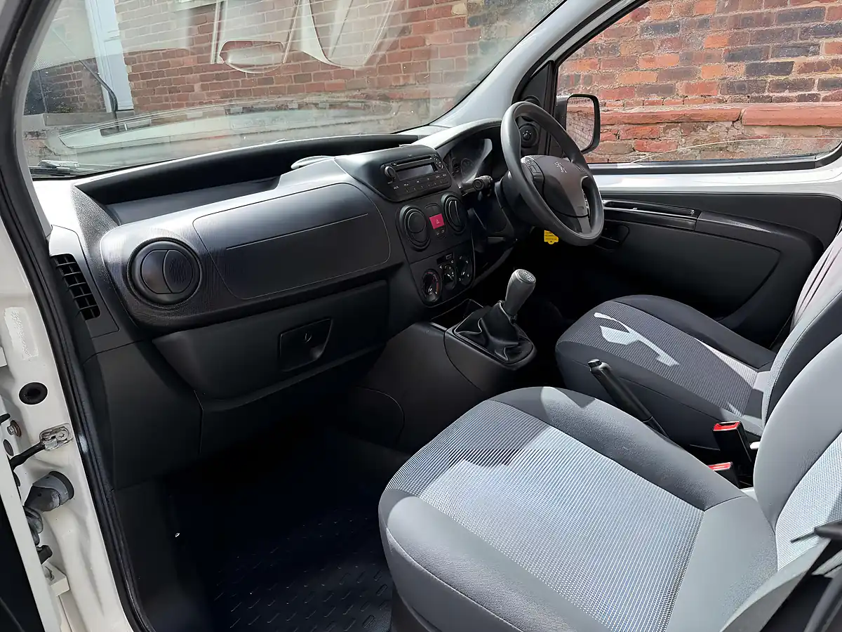 Used 2013 Peugeot Bipper S White - Interior and Exterior details 11