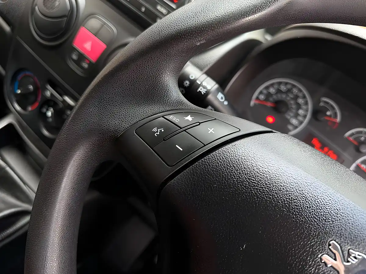 Used 2013 Peugeot Bipper S White - Interior and Exterior details 14