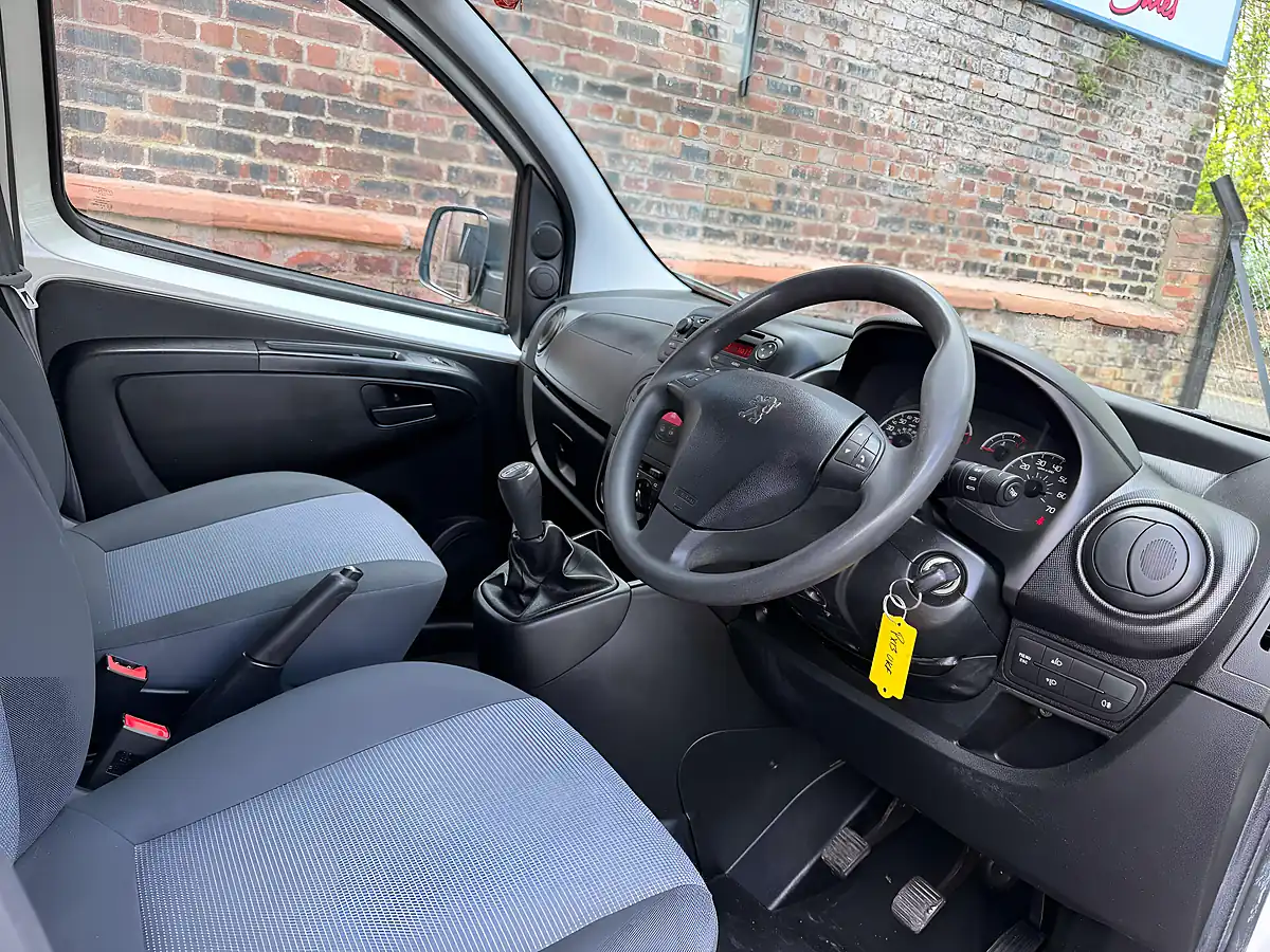 Used 2013 Peugeot Bipper S White - Interior and Exterior details 8