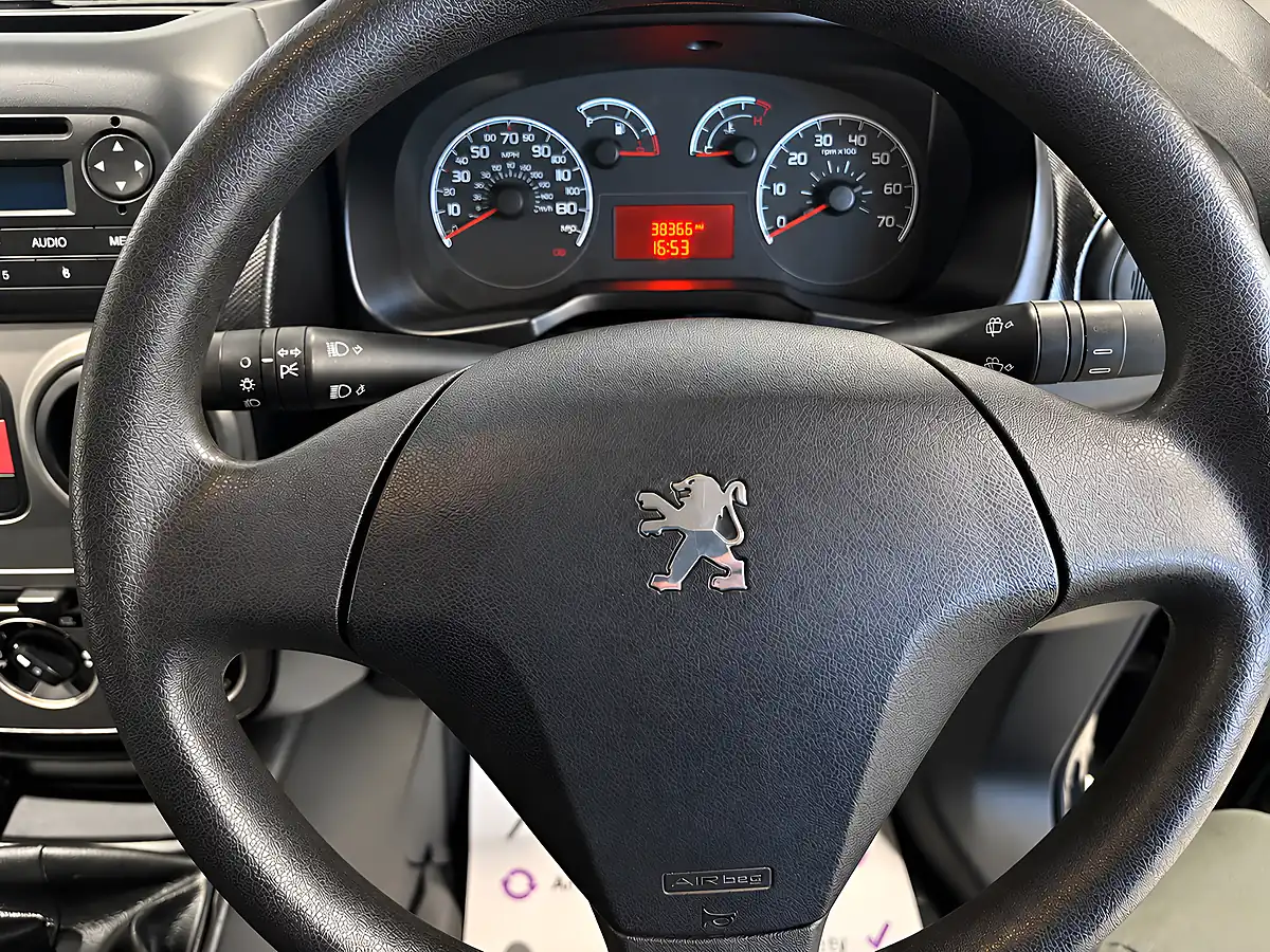 Used 2013 Peugeot Bipper Tepee Outdoor Grey - Interior and Exterior details 16