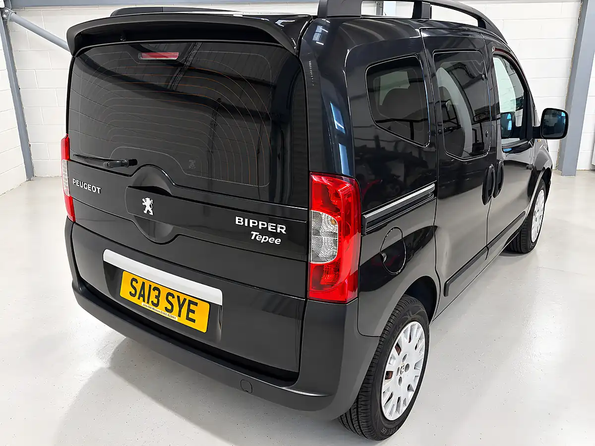 Used 2013 Peugeot Bipper Tepee Outdoor Grey - Interior and Exterior details 2