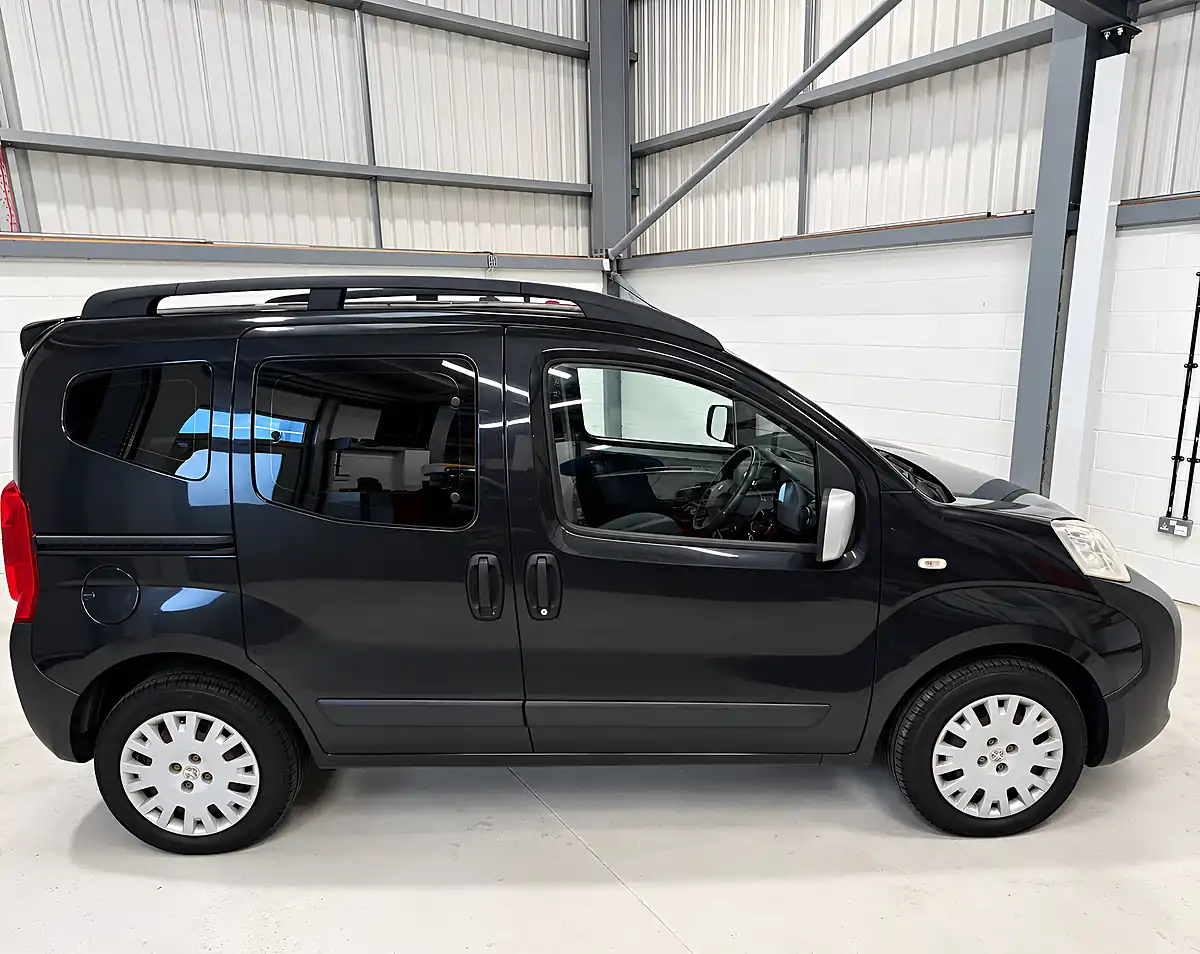 Used 2013 Peugeot Bipper Tepee Outdoor Grey - Interior and Exterior details 6