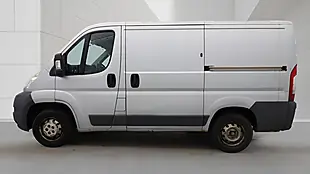 Used 2013 Peugeot Boxer 330 L1 H1 4dr Silver - Interior and Exterior details 6