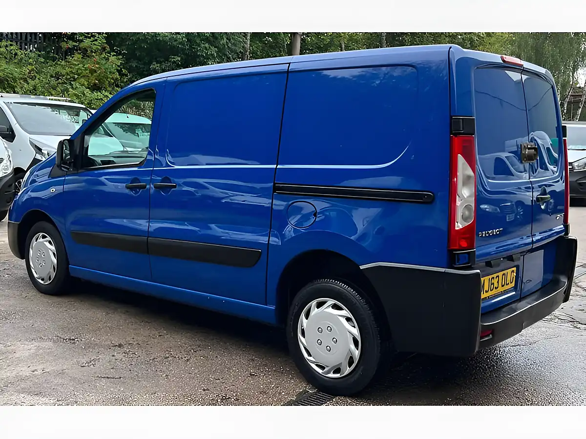 Used 2013 Peugeot Expert Professional L1 H1 Blue - Interior and Exterior details 12