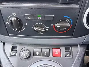 Used 2013 Peugeot Partner 850 Professional White - Interior and Exterior details 16