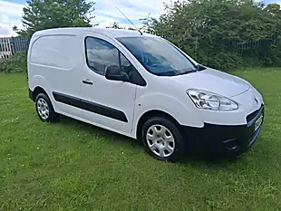 Used 2013 Peugeot Partner 850 Professional White - Interior and Exterior details 6