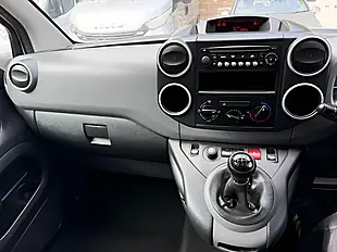 Used 2013 Peugeot Partner 850 S White - Interior and Exterior details 14