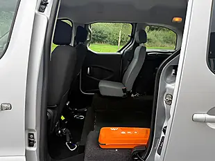 Used 2013 Peugeot Partner Tepee Tepee S - Interior and Exterior details 10