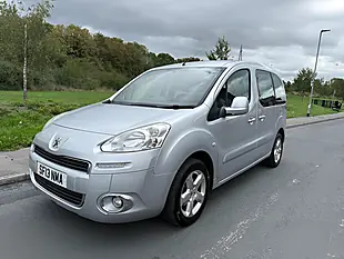 Used 2013 Peugeot Partner Tepee Tepee S - Interior and Exterior details 5