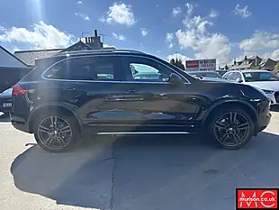 Used 2013 Porsche Cayenne Black - Interior and Exterior details 3