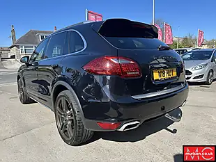 Used 2013 Porsche Cayenne Black - Interior and Exterior details 9