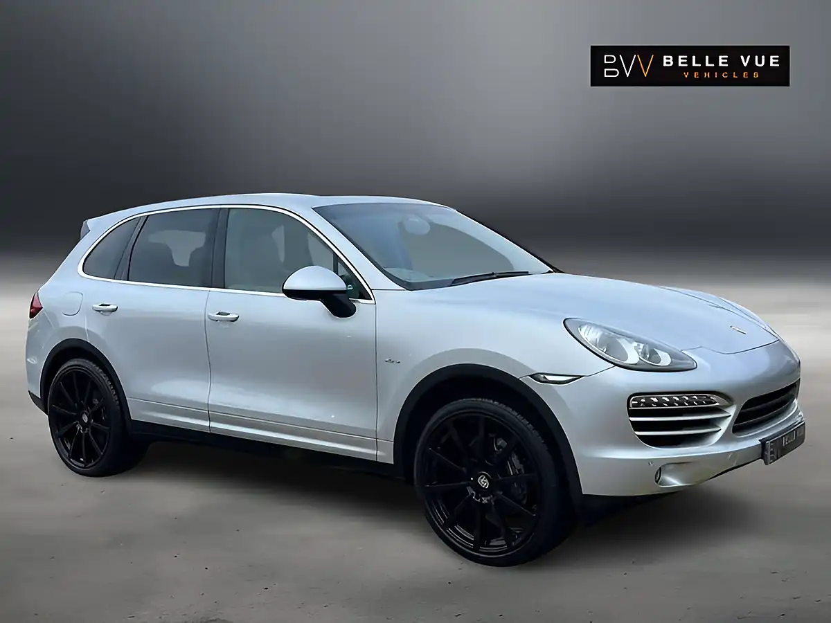 Used 2013 Porsche Cayenne Ice Silver Metallic - Interior and Exterior details 2