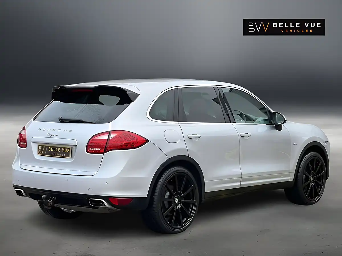 Used 2013 Porsche Cayenne Ice Silver Metallic - Interior and Exterior details 4