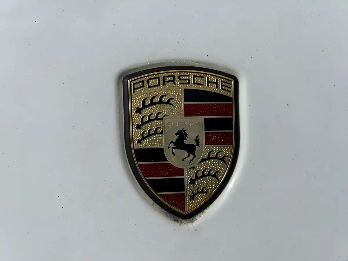 Used 2013 Porsche Cayenne White - Interior and Exterior details 15