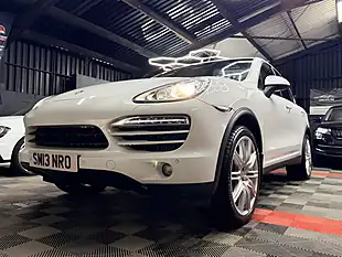 Used 2013 Porsche Cayenne White - Interior and Exterior details 12