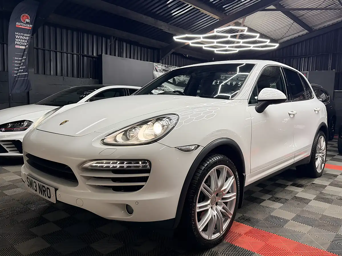 Used 2013 Porsche Cayenne White - Interior and Exterior details 3