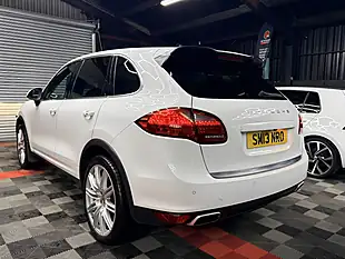 Used 2013 Porsche Cayenne White - Interior and Exterior details 8
