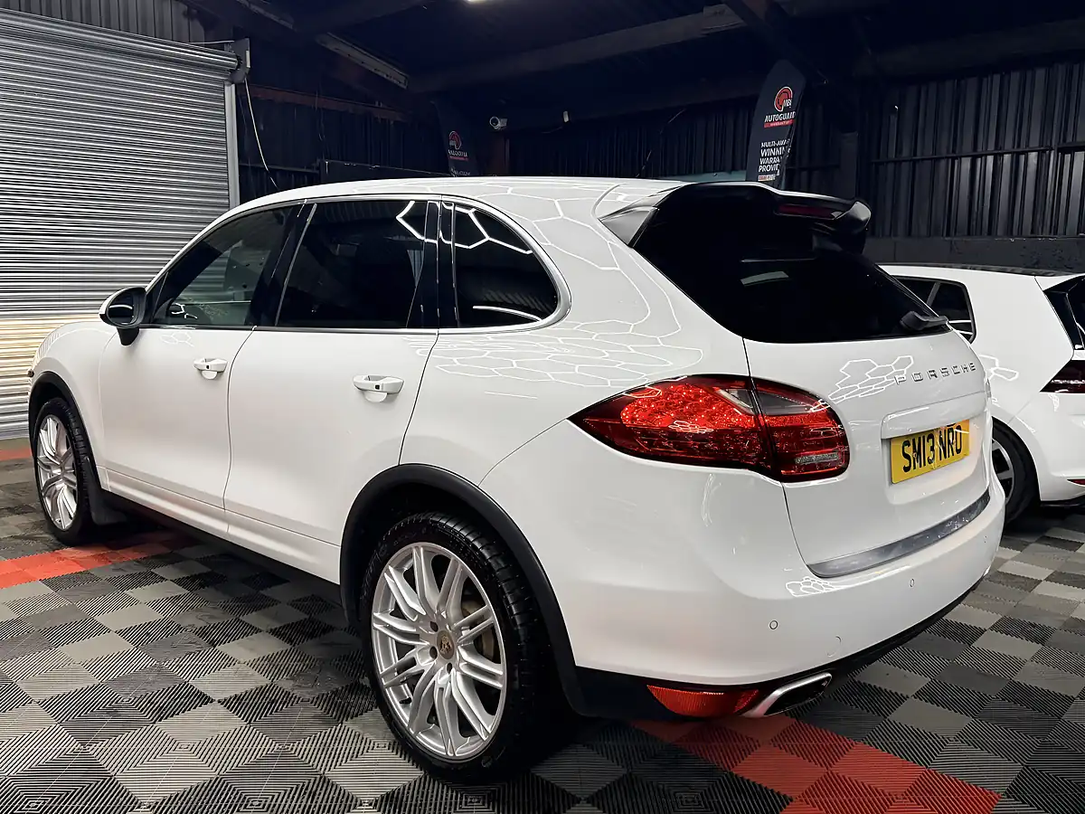 Used 2013 Porsche Cayenne White - Interior and Exterior details 9