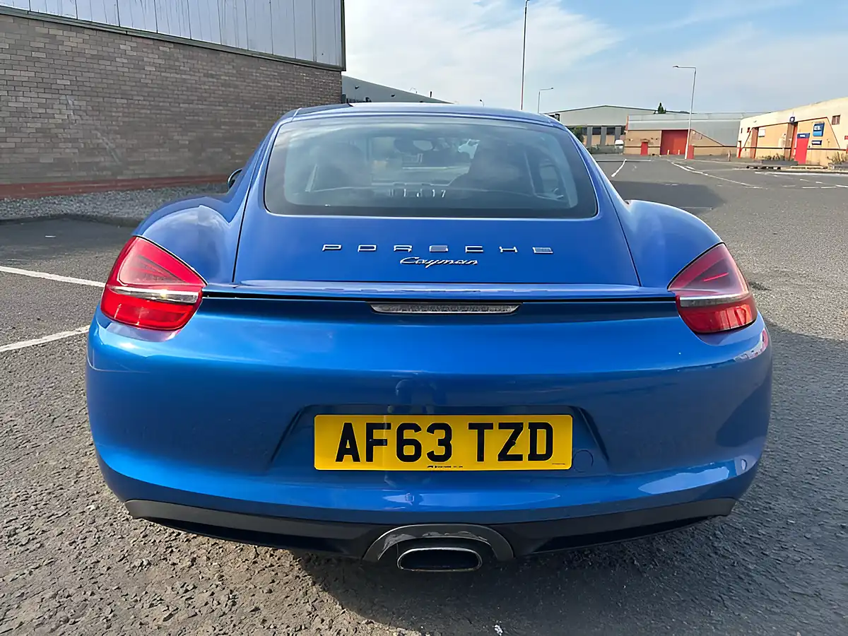 Used 2013 Porsche Cayman 981 Euro 5 Aqua Blue - Interior and Exterior details 10