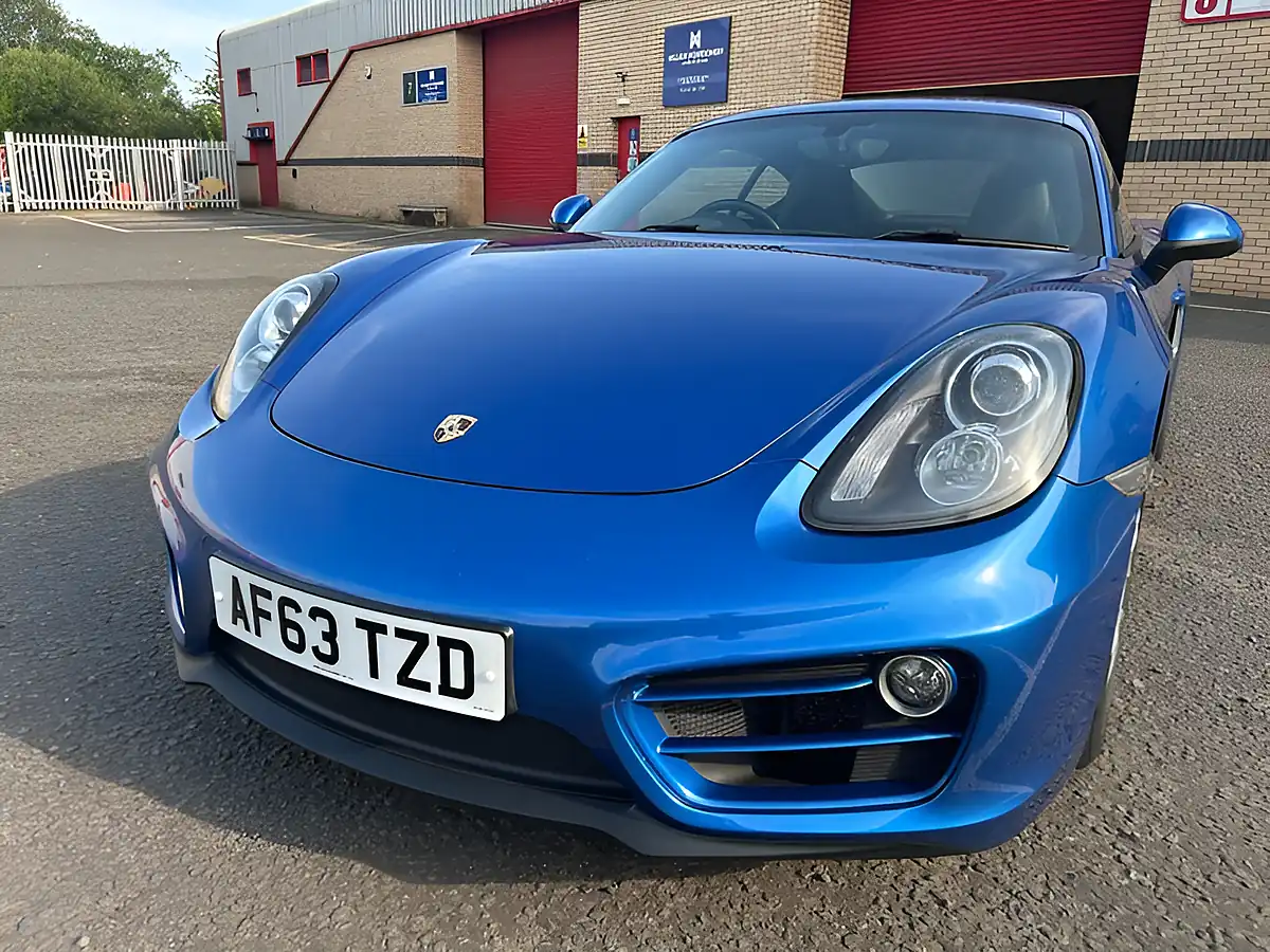 Used 2013 Porsche Cayman 981 Euro 5 Aqua Blue - Interior and Exterior details 6