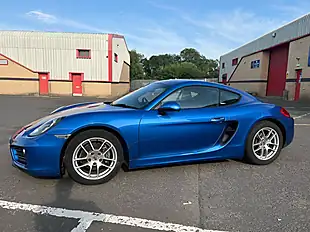 Used 2013 Porsche Cayman 981 Euro 5 Aqua Blue - Interior and Exterior details 9
