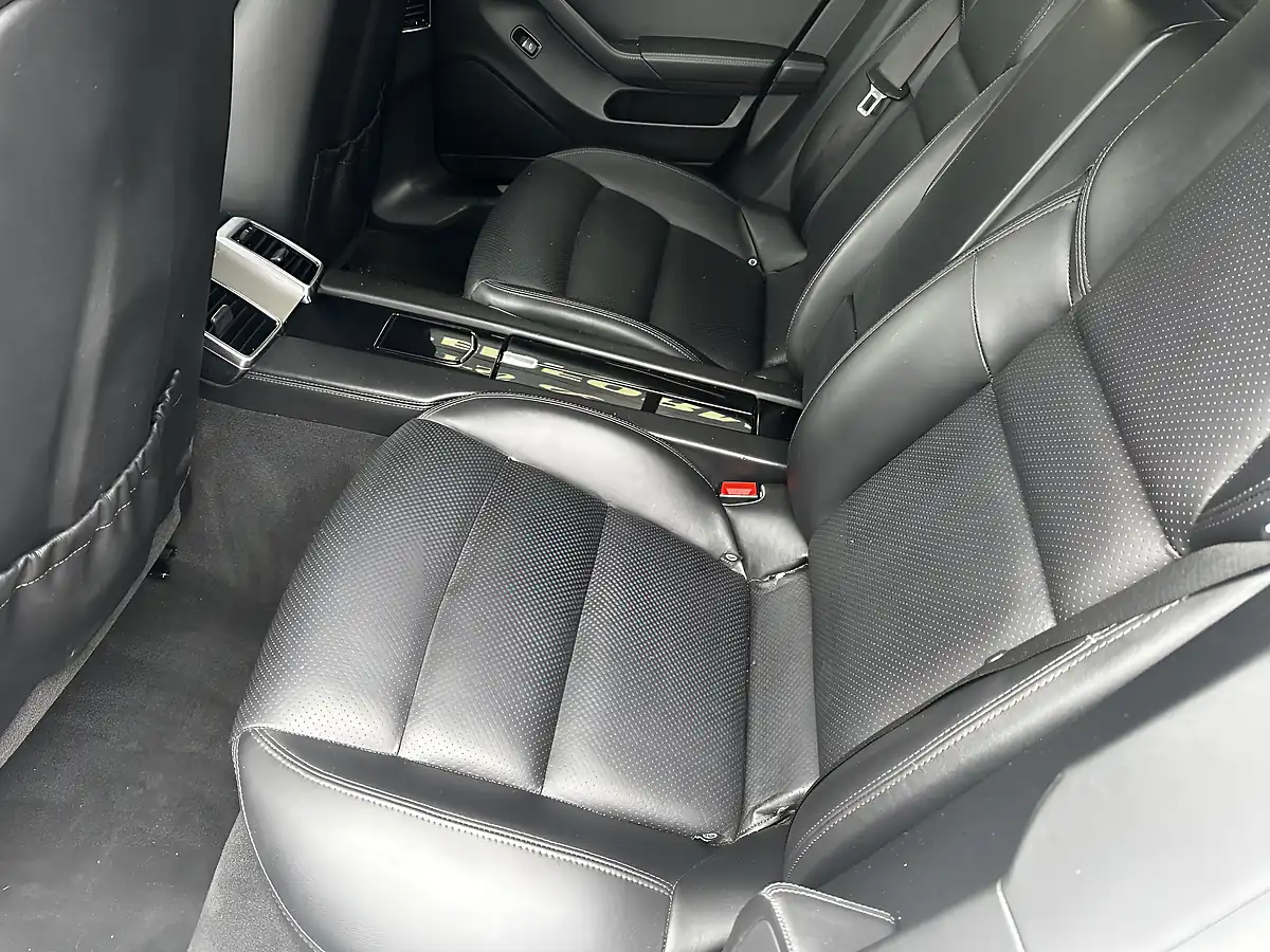 Used 2013 Porsche Panamera Platinum Edition White - Interior and Exterior details 5