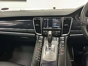 Used 2013 Porsche Panamera White - Interior and Exterior details 16