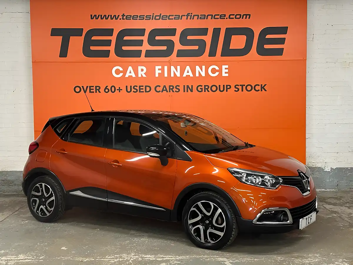 Used 2013 Renault Captur Dynamique Medianav Orange - Front View