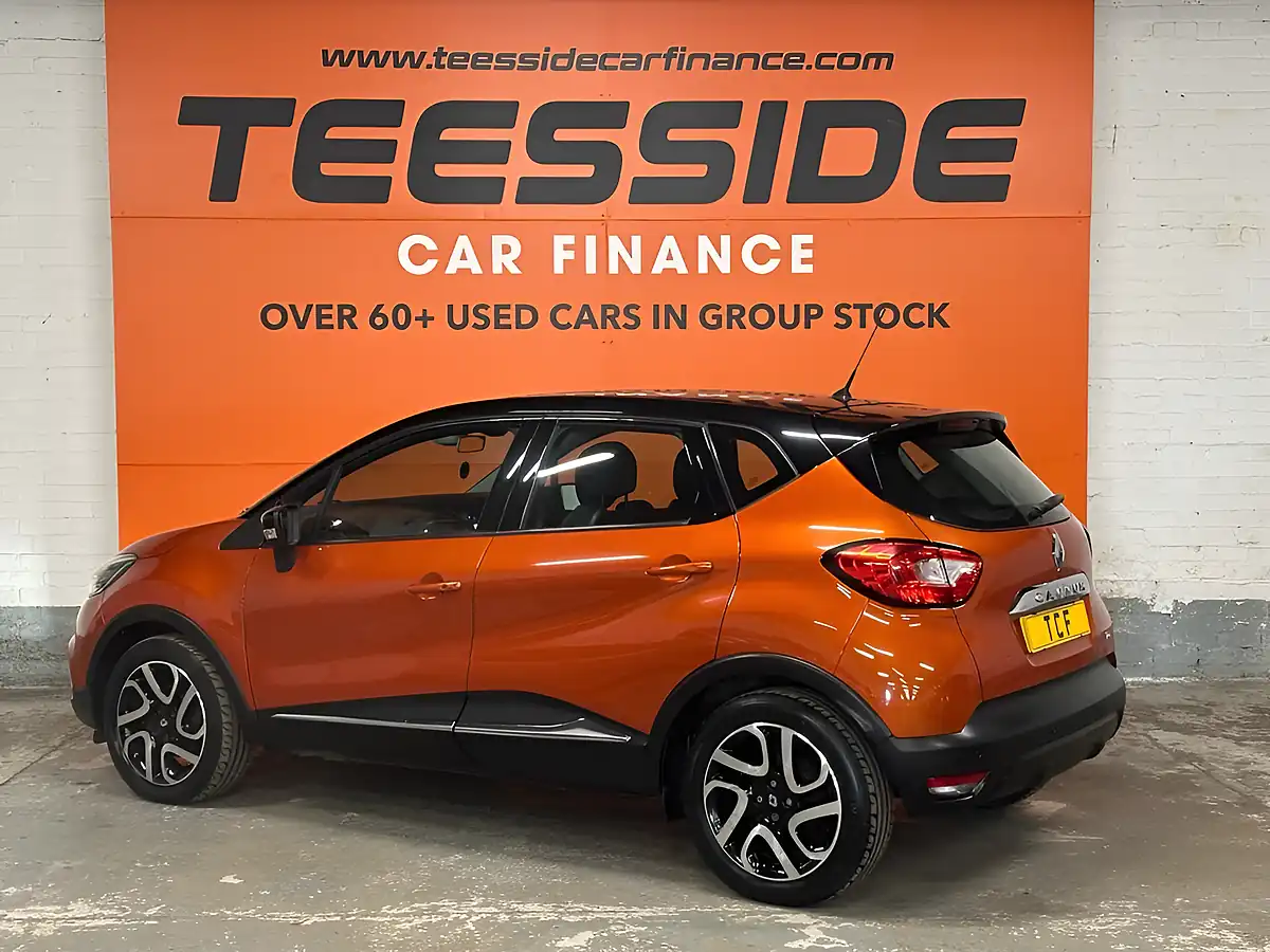 Used 2013 Renault Captur Dynamique Medianav Orange - Interior and Exterior details 11