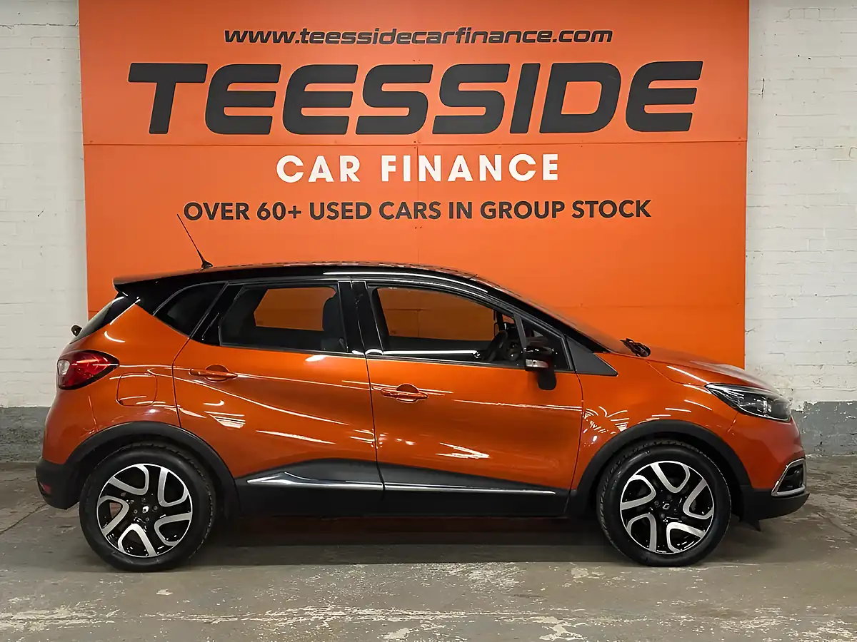Used 2013 Renault Captur Dynamique Medianav Orange - Interior and Exterior details 15