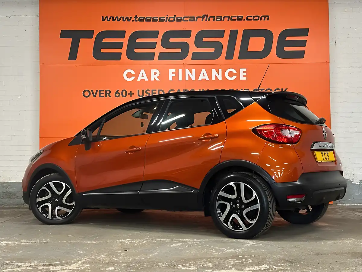 Used 2013 Renault Captur Dynamique Medianav Orange - Interior and Exterior details 17