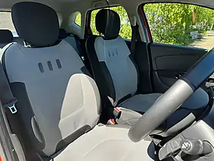 Used 2013 Renault Captur Dynamique Medianav Orange - Interior and Exterior details 19