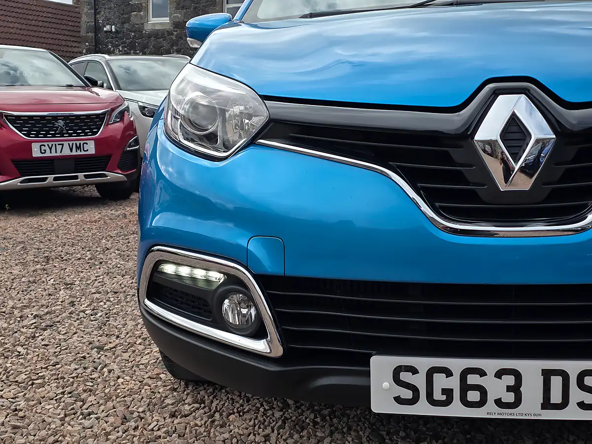 Used 2013 Renault Captur Energy Expression + Convenience Pacific Blue Metallic - Interior and Exterior details 4