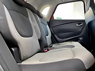 Used 2013 Renault Captur Expression Orange - Interior and Exterior details 8