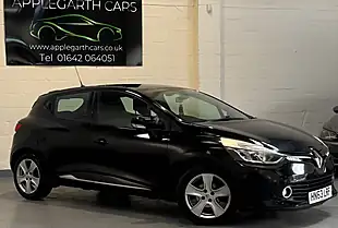 Used 2013 Renault Clio Dynamique Medianav Black - Interior and Exterior details 13